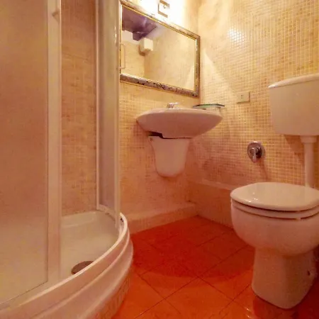 Apartment Florentine Style Central