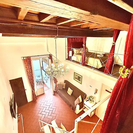 Florentine Style Appartement