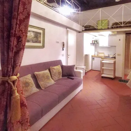 Florentine Style Apartament